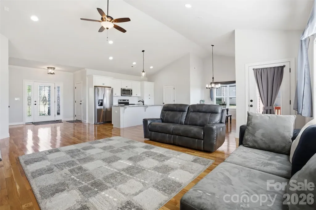 156 Greythorn Drive Statesville NC 28625