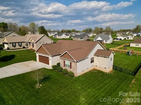 156 Greythorn Drive Statesville NC 28625
