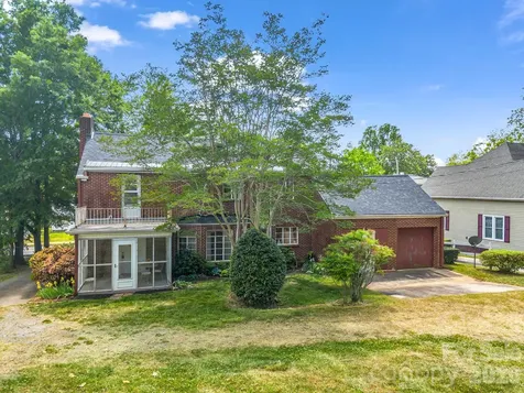 159 Arlington Street Forest City NC 28043