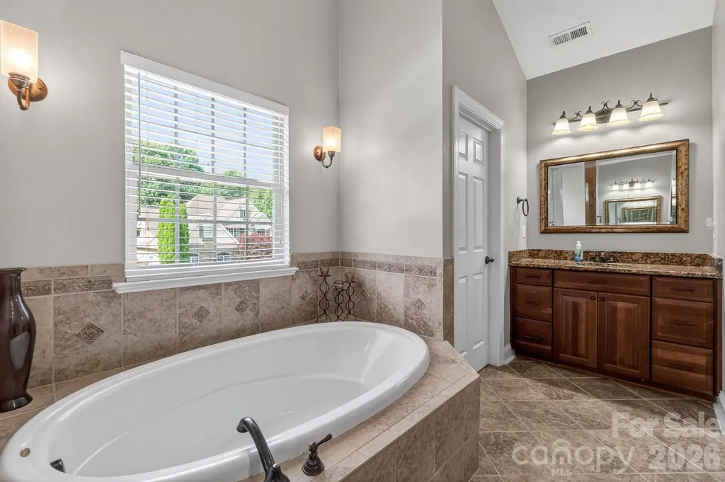 7835 Sand Trap Lane Stanley NC 28164