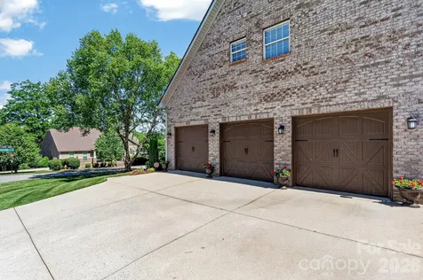 7835 Sand Trap Lane Stanley NC 28164
