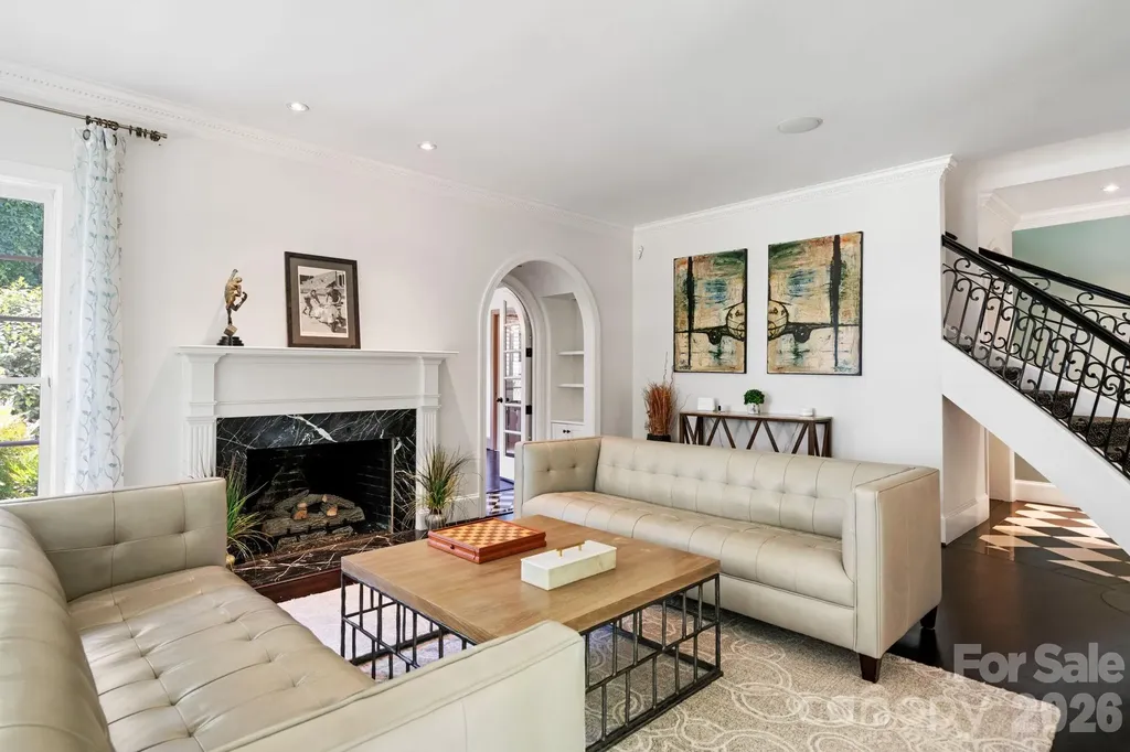 3135 Loma Lane Charlotte NC 28205