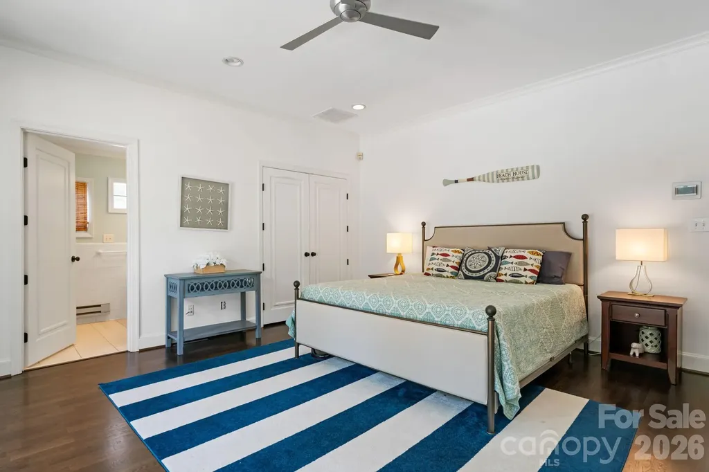 3135 Loma Lane Charlotte NC 28205