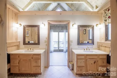 70 Aberdeen Lane Pisgah Forest NC 28768