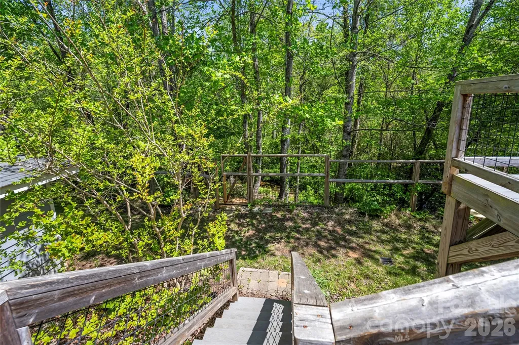 27 Sunview Circle Arden NC 28704