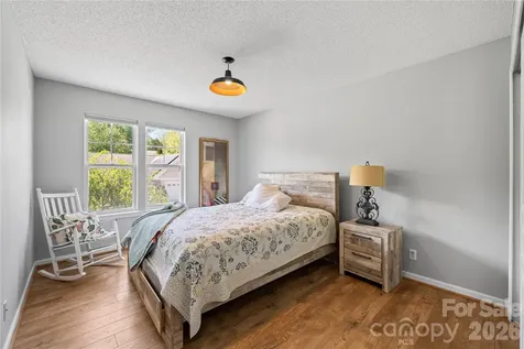 27 Sunview Circle Arden NC 28704