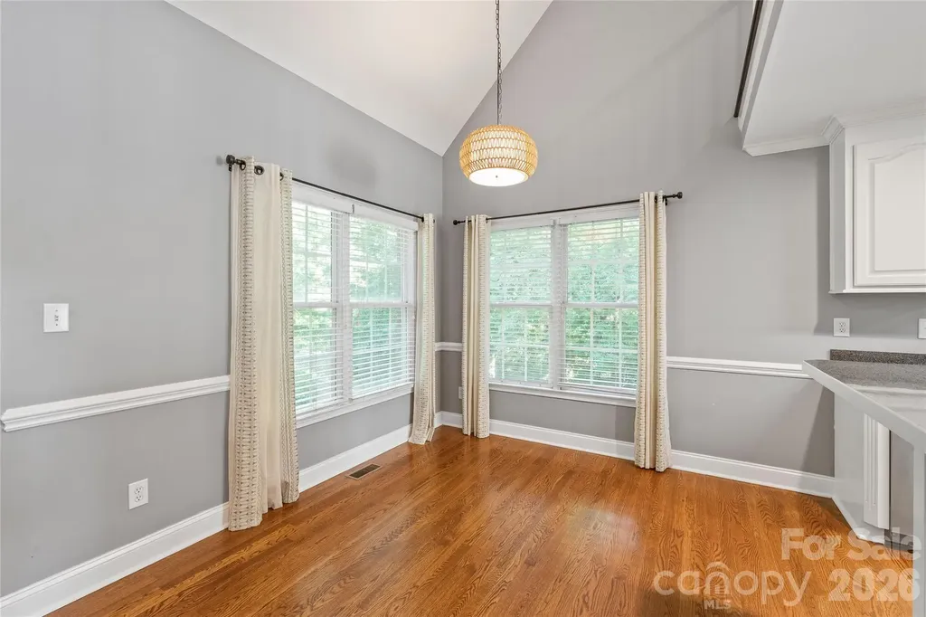 1006 Strawberry Lane Gastonia NC 28054