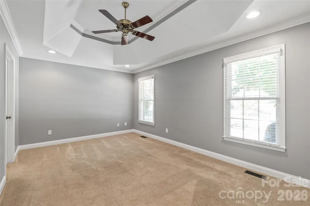 1006 Strawberry Lane Gastonia NC 28054