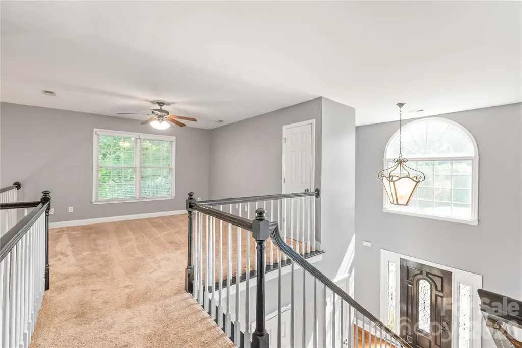 1006 Strawberry Lane Gastonia NC 28054