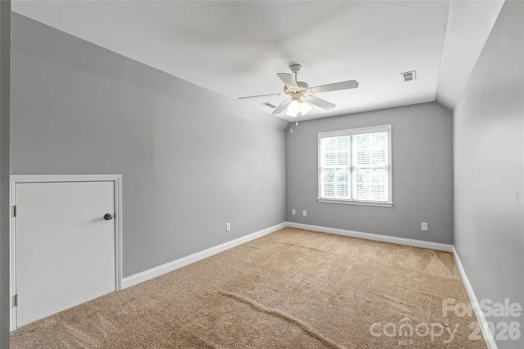 1006 Strawberry Lane Gastonia NC 28054