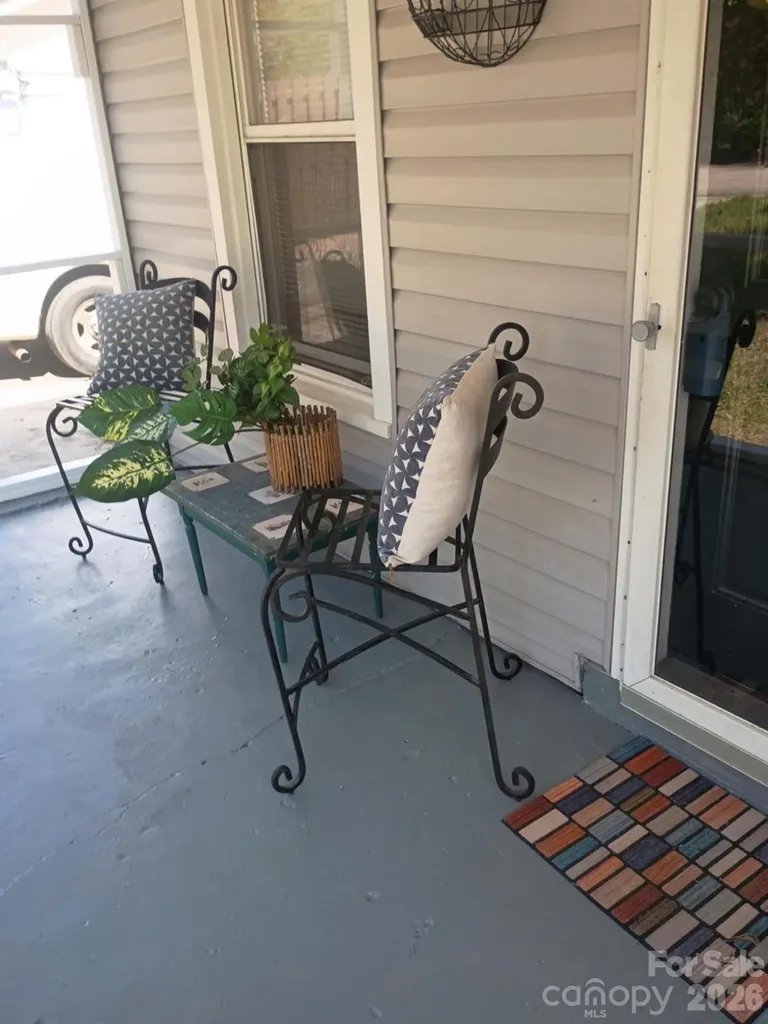 707 Oakshade Avenue Kannapolis NC 28083