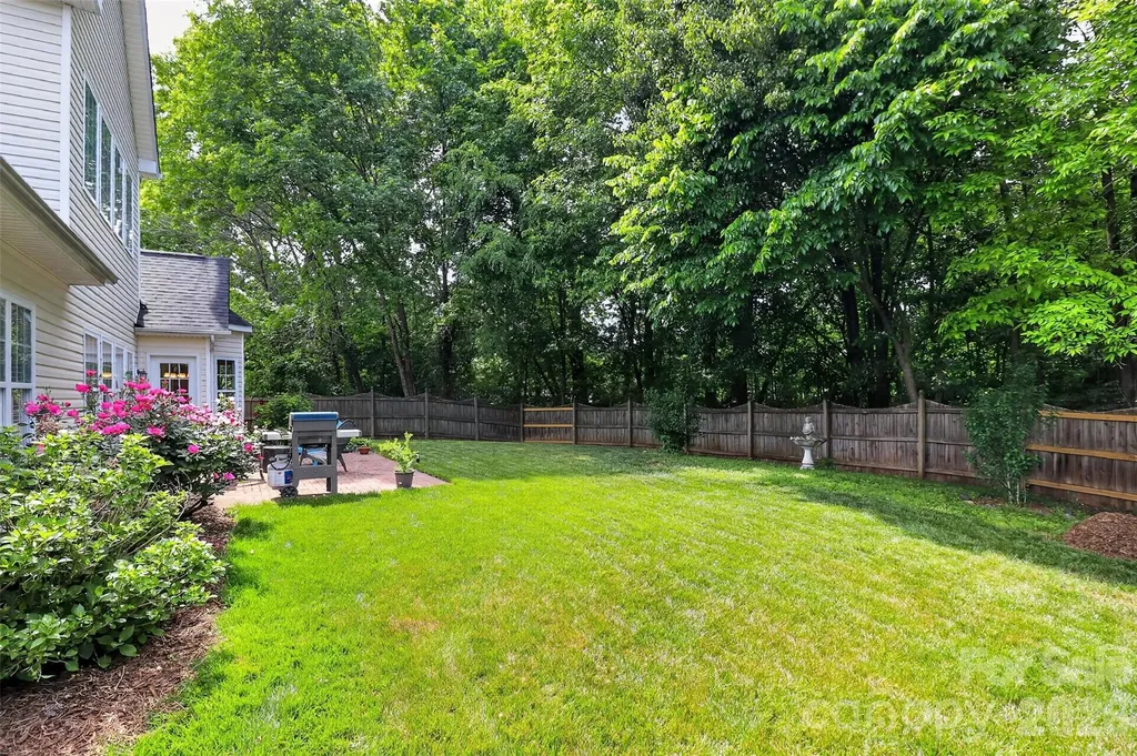 10713 Huntington Meadow Lane Charlotte NC 28273