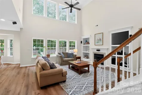 10713 Huntington Meadow Lane Charlotte NC 28273