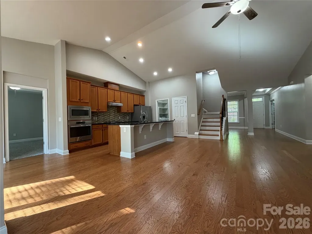 10313 Woodview Circle Charlotte NC 28277