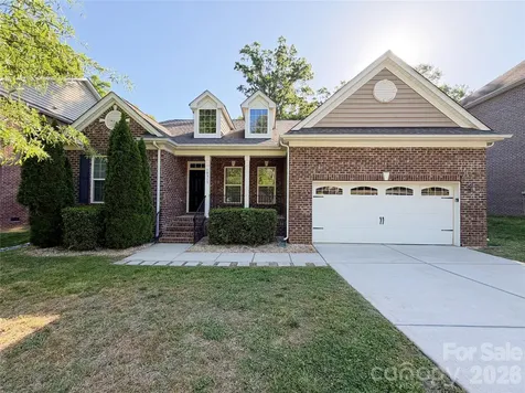 10313 Woodview Circle Charlotte NC 28277
