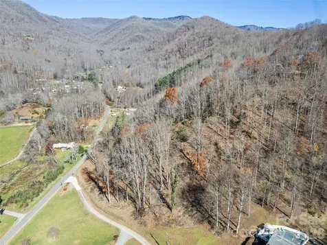 Tract 4: Lot 5 White Birch Drive Sylva NC 28779