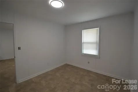1212 Essex Avenue Gastonia NC 28052