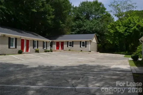 1212 Essex Avenue Gastonia NC 28052