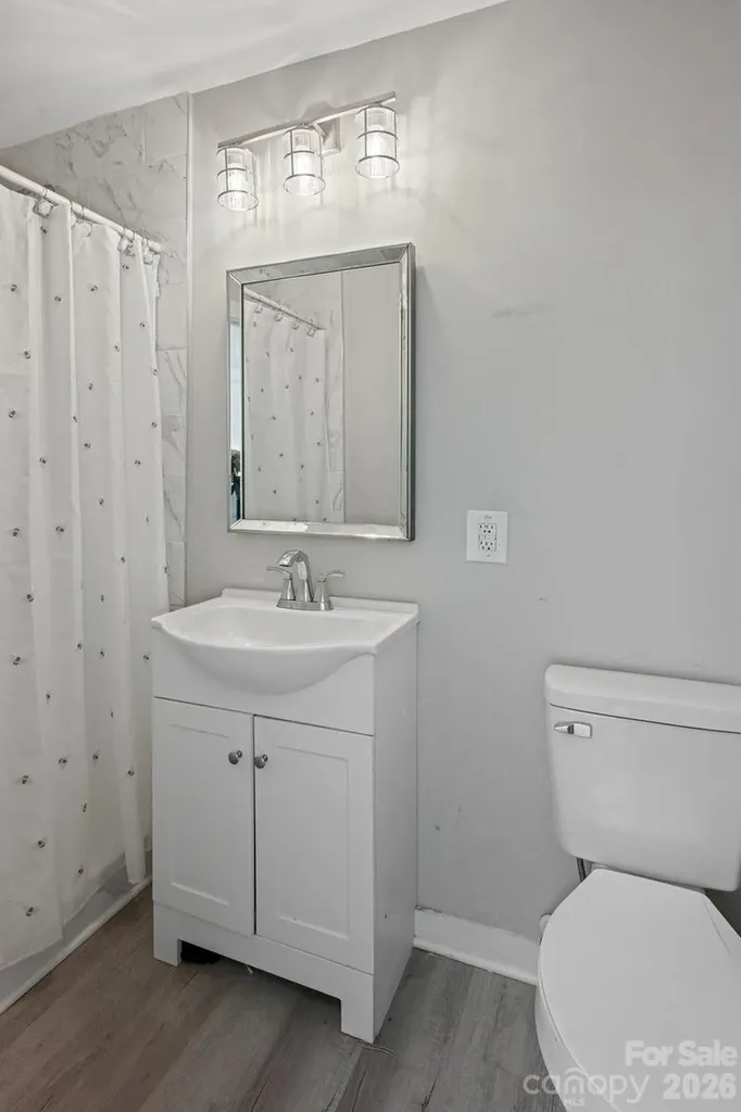 34438 Springdale Drive New London NC 28127