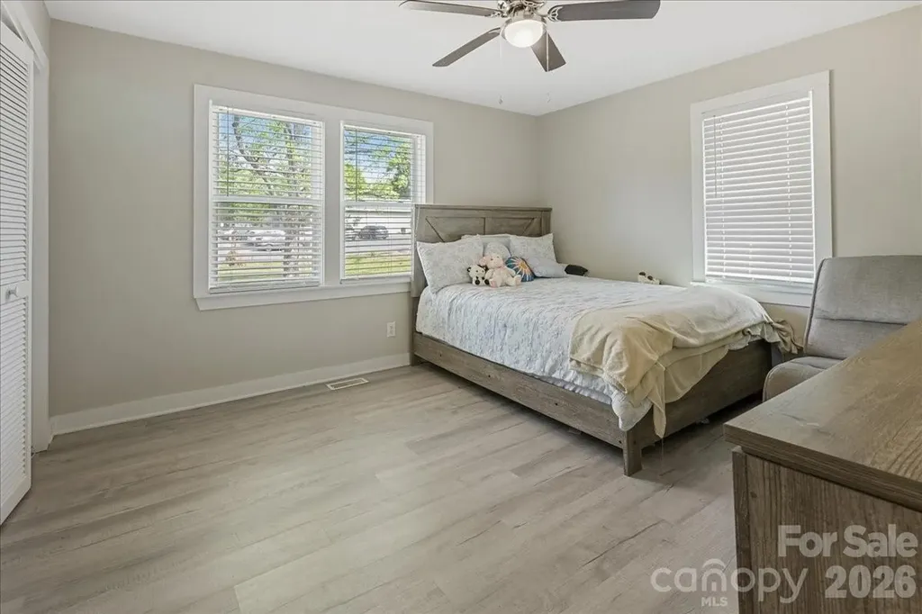 34438 Springdale Drive New London NC 28127