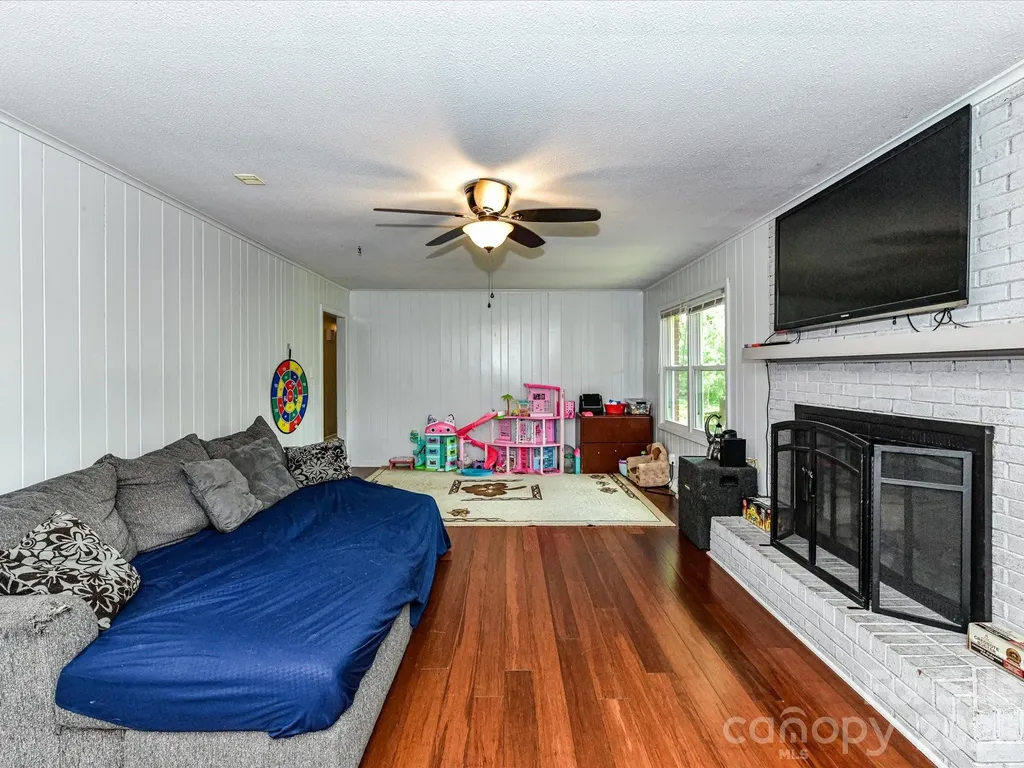 115 Charles Street Spencer NC 28159