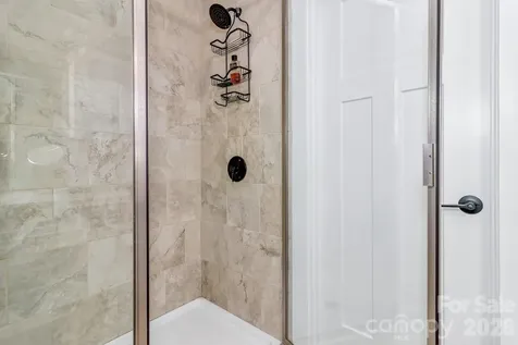 116 Northbend Drive Asheville NC 28804