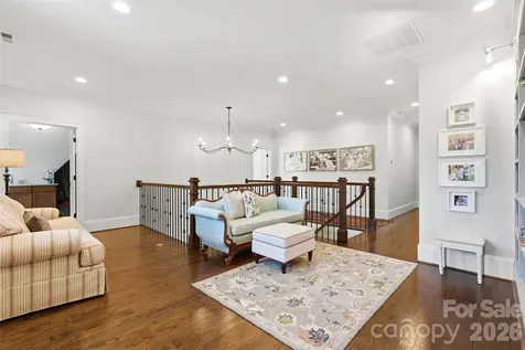 400 Hunter Lane Charlotte NC 28211
