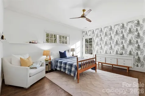 400 Hunter Lane Charlotte NC 28211