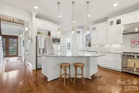 400 Hunter Lane Charlotte NC 28211