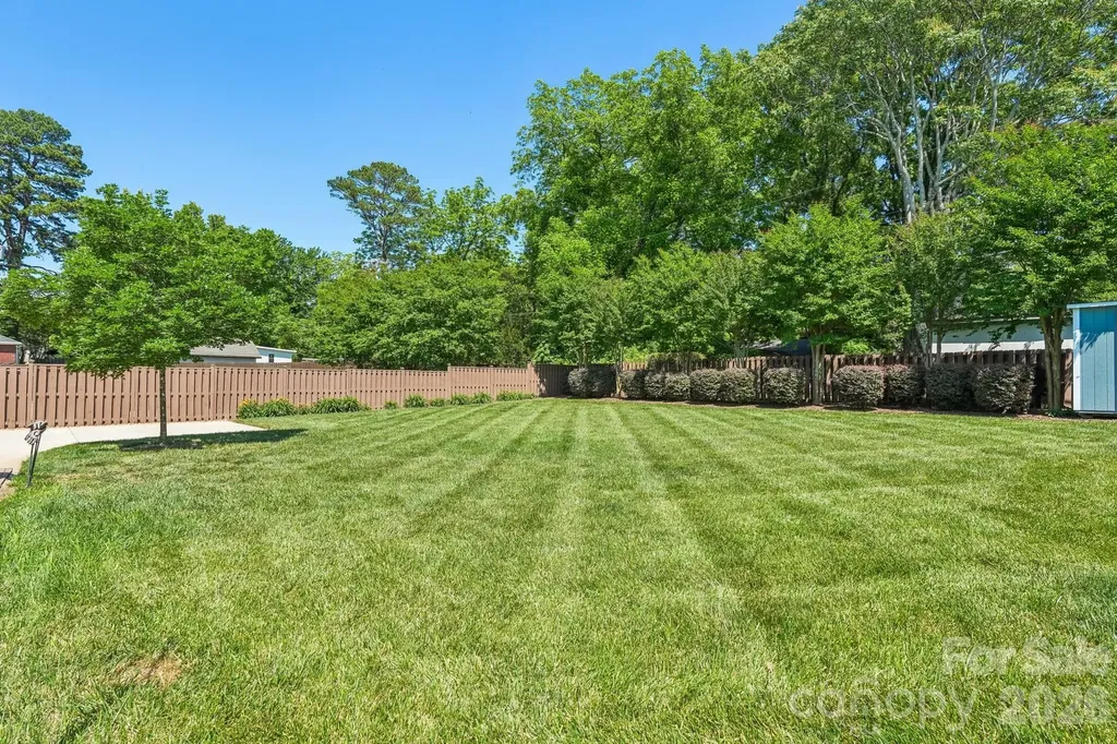 2032 Eaton Road Charlotte NC 28205