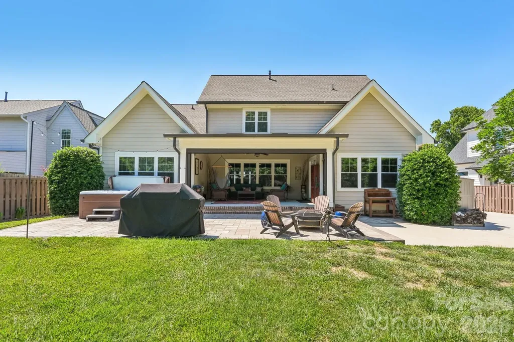 2032 Eaton Road Charlotte NC 28205