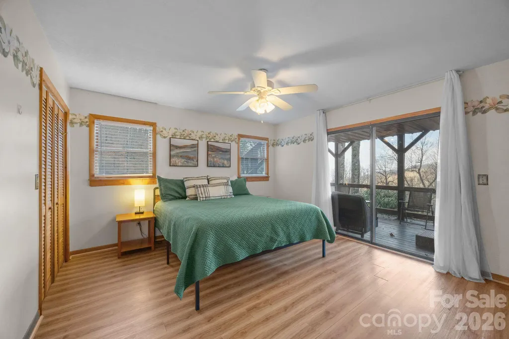 959 Plott Balsam Road Maggie Valley NC 28751
