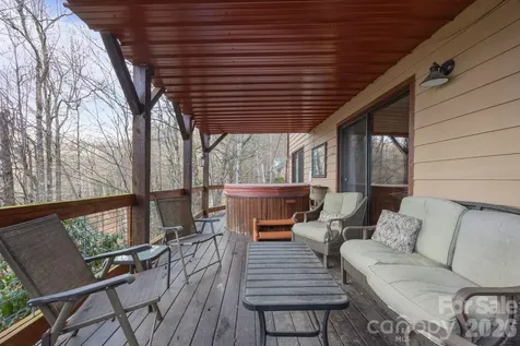 959 Plott Balsam Road Maggie Valley NC 28751