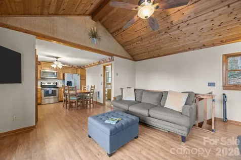 959 Plott Balsam Road Maggie Valley NC 28751