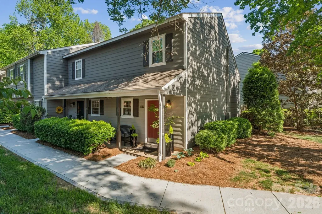 3252 Heathstead Place Charlotte NC 28210