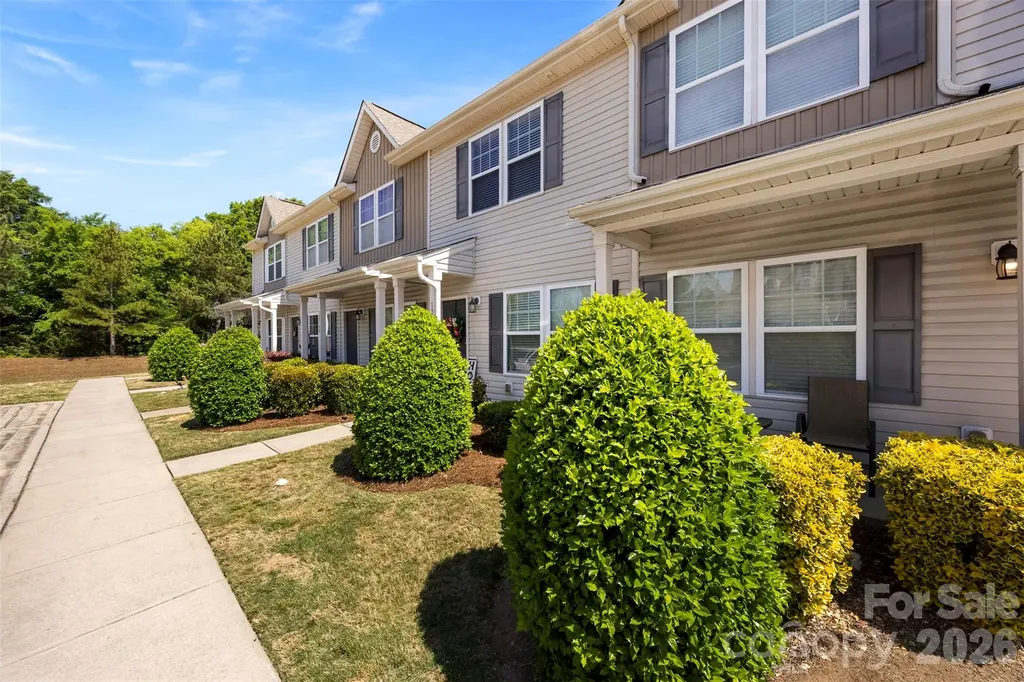 12764 Persimmon Tree Drive Charlotte NC 28273