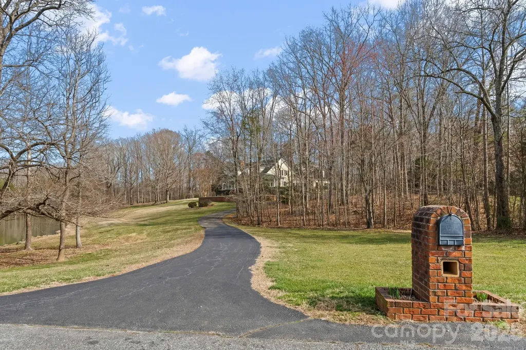 7902 Southerland Drive Browns Summit NC 27214