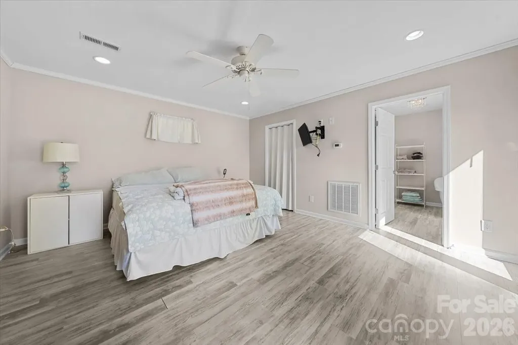 330 Hillview Drive Lexington NC 27292