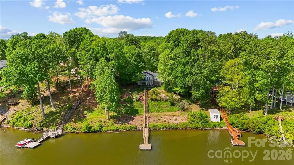 330 Hillview Drive Lexington NC 27292