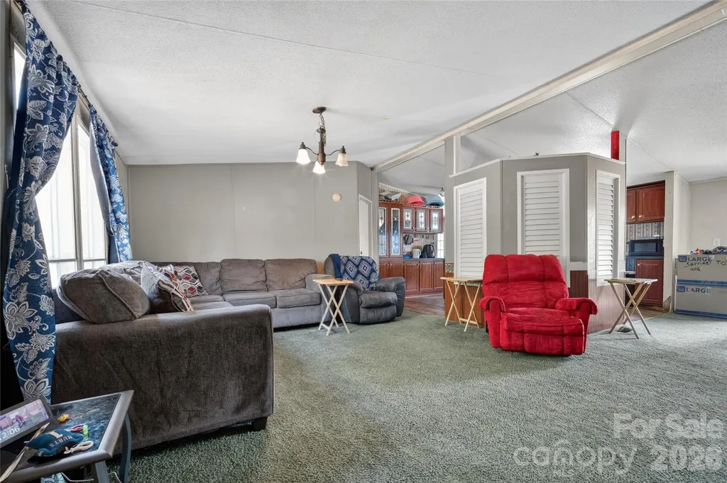 3995 Old Catawba Road Claremont NC 28610