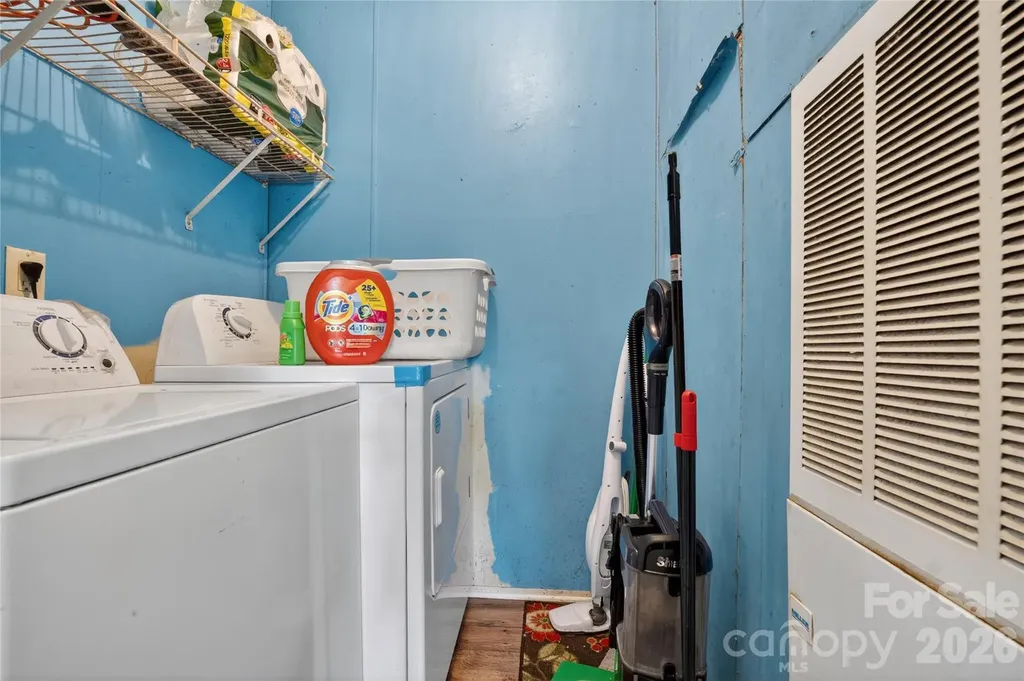 3995 Old Catawba Road Claremont NC 28610