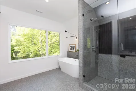 812 Herrin Avenue Charlotte NC 28205