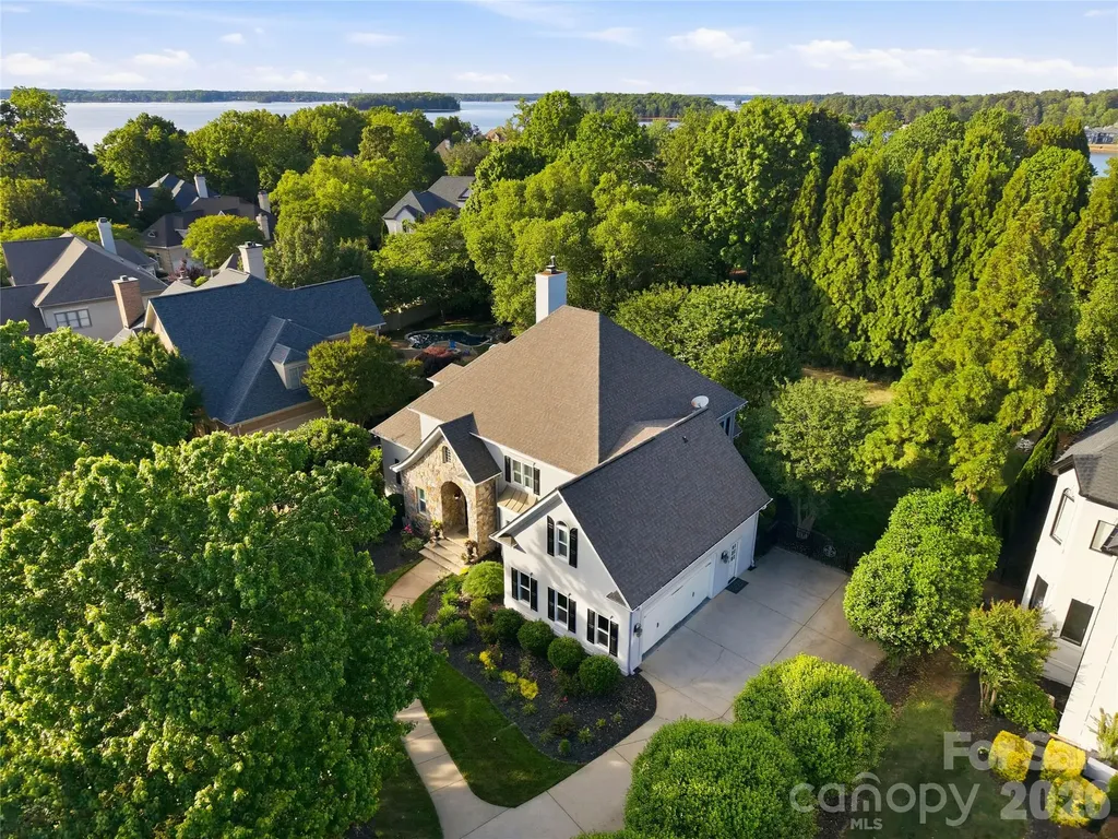 18928 Peninsula Point Drive Cornelius NC 28031