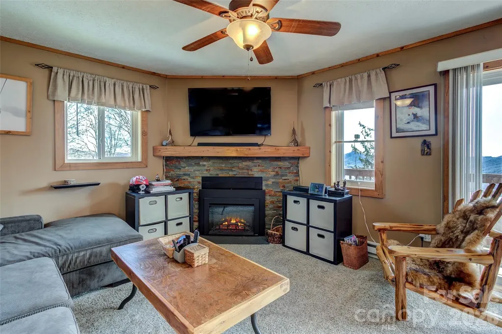 103 Sugar Ski Drive Banner Elk NC 28604