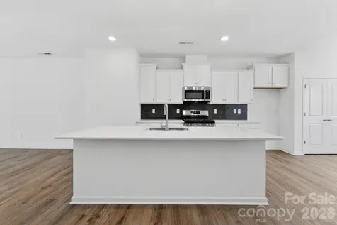 107 Nablus Trail Mooresville NC 28117