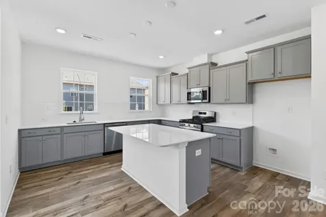 107 Nablus Trail Mooresville NC 28117