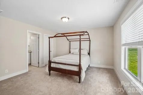 163 Windstone Drive Fletcher NC 28732