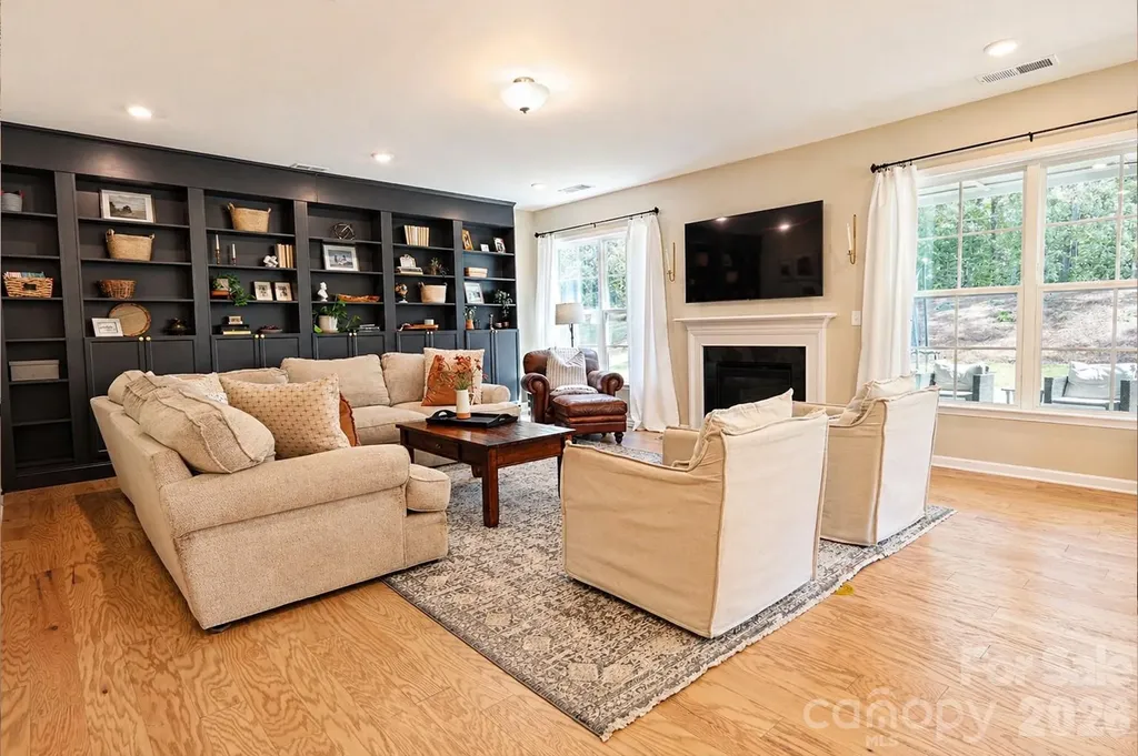 777 Yucatan Drive Waxhaw NC 28173