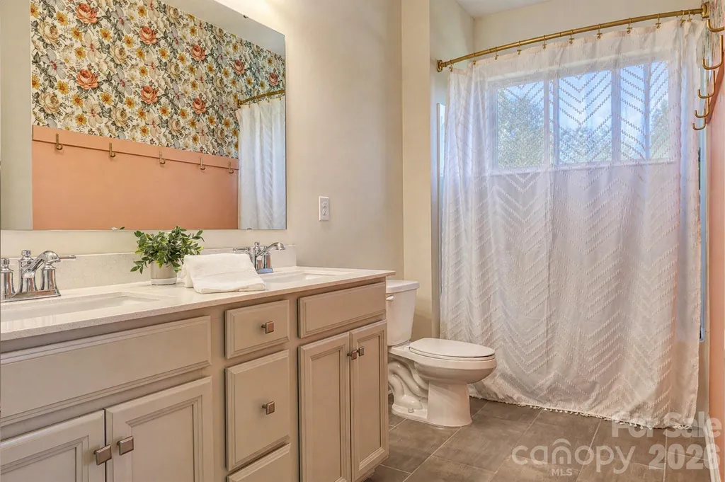 777 Yucatan Drive Waxhaw NC 28173
