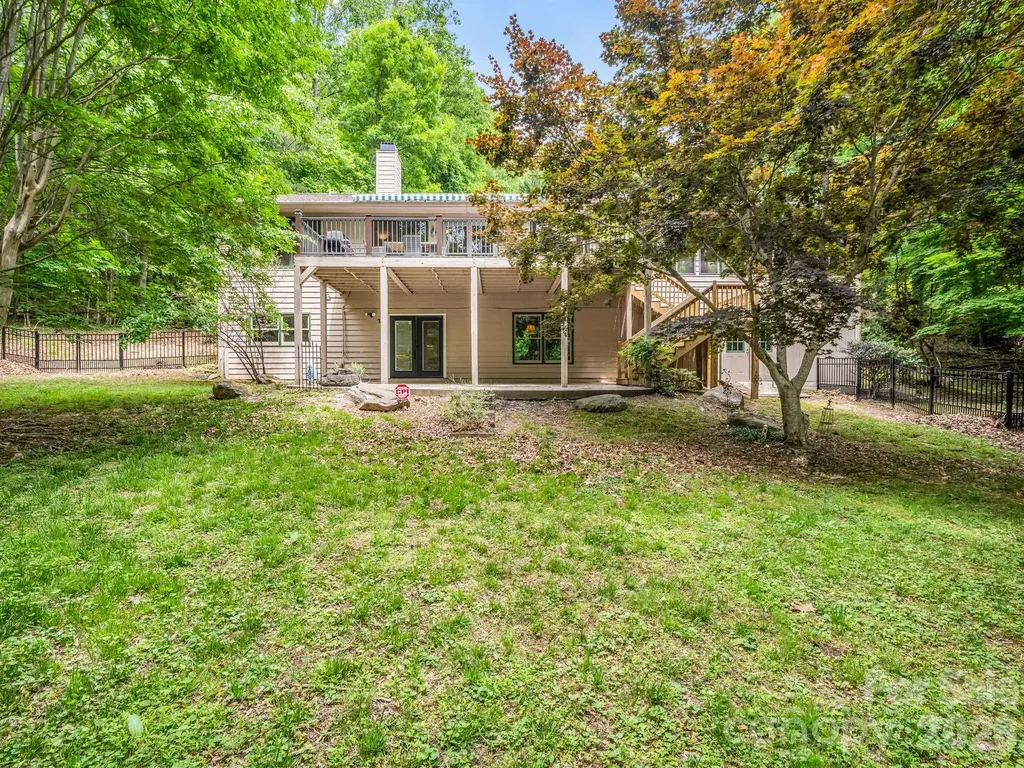 425 Winesap Boulevard Lake Lure NC 28746